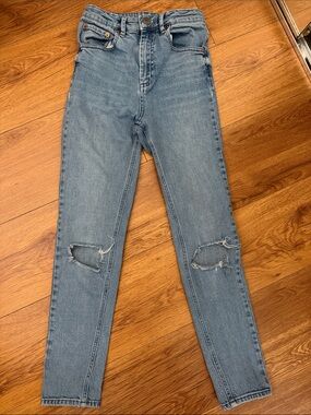 ASOS Light Blue High-Rise Distressed Women’s ankle jeans